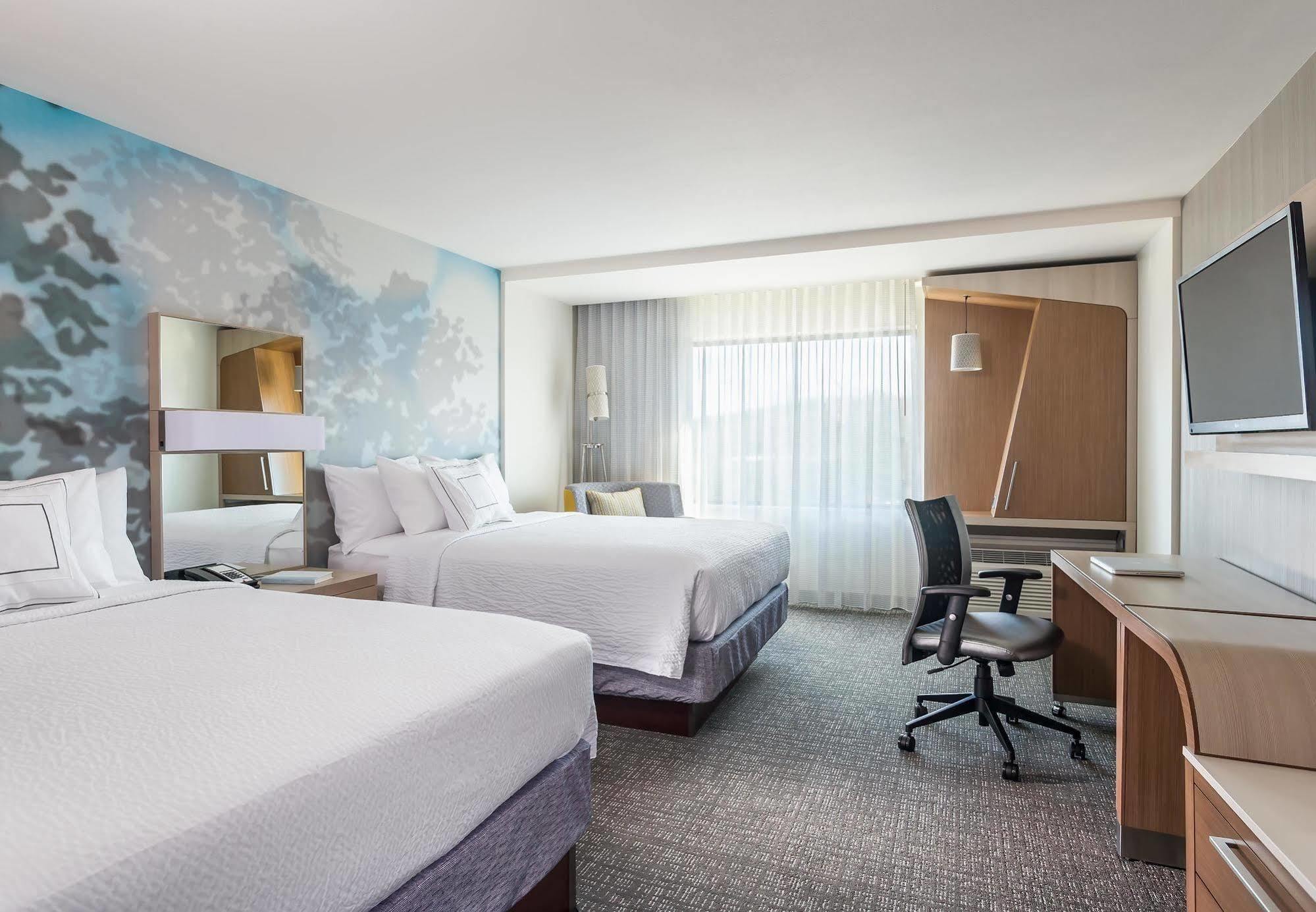 Courtyard By Marriott Fayetteville Fort Liberty - Спринг-Лейк Экстерьер фото